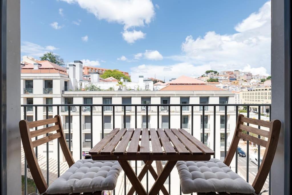 For The City Lovers- Downtown Lisbon- Free Parking Exterior foto